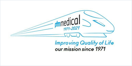 Logo von ptm medical, das einen modernen Zug zeigt. Der Text „Improving Quality of Life our mission since 1971“ betont das Engagement des Unternehmens, die Lebensqualität zu verbessern, seit 1971.